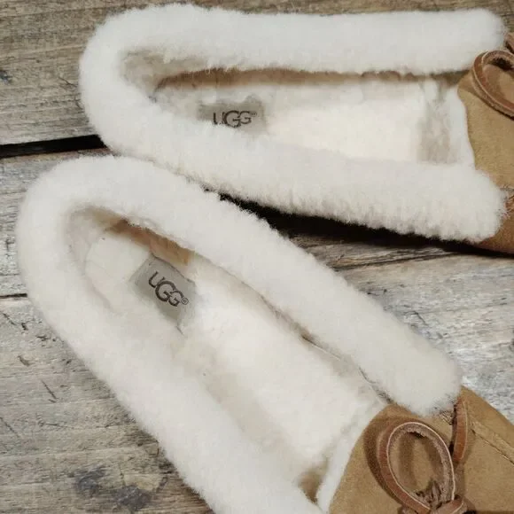 UGG Sz 7 Moccasin Chestnut Slipper Loafer Shoes Faux Fur 1020041 - Picture 5 of 10